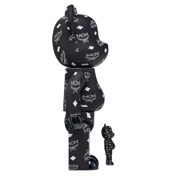 MCM BE@RBRICK 100% and 400% Set - Picture 3 of 3